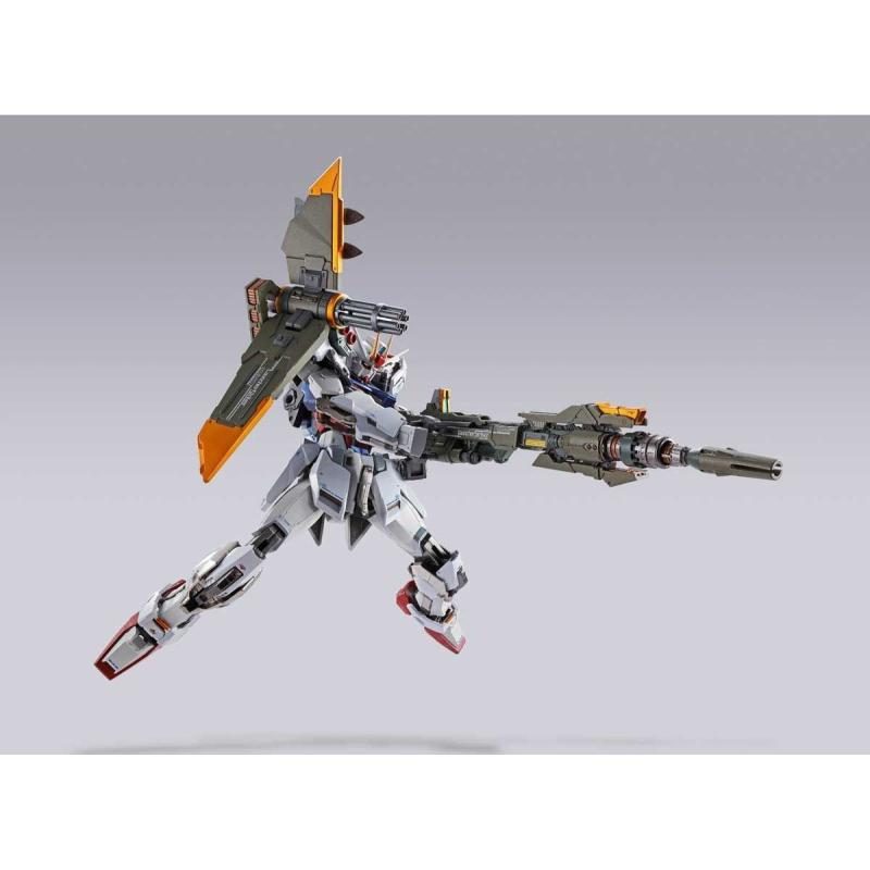 Metal Build GAT-X105 Strike Gundam & AQM/E-X03 Launcher Striker